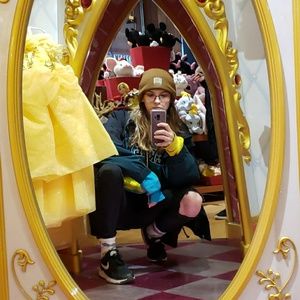 Meet your Posher, Heather